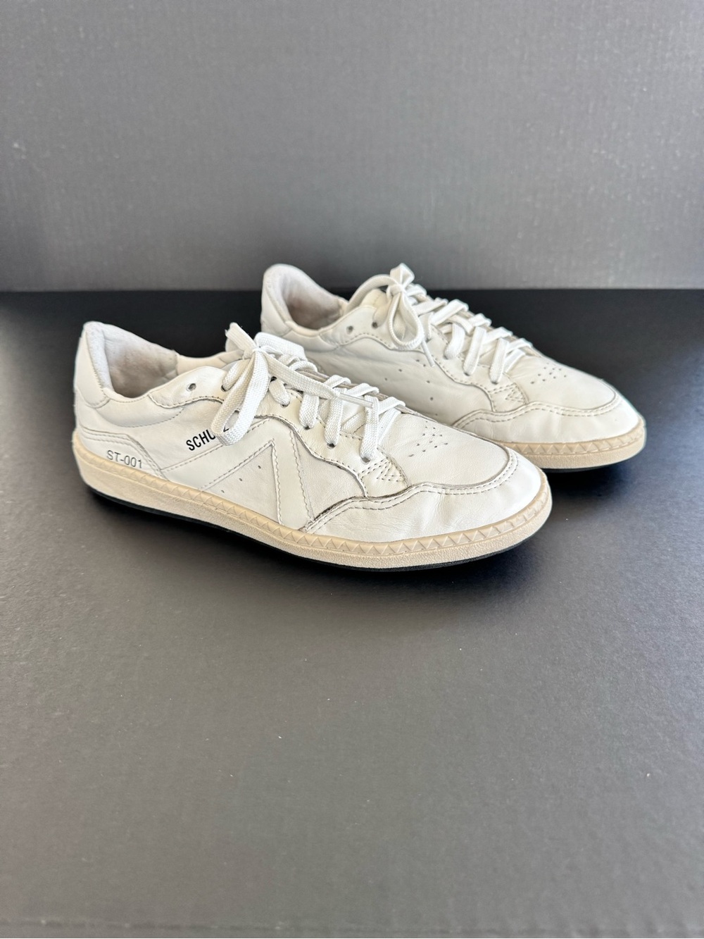 SCHUTZ ST-001 Women’s White Low-Top Leather Sneaker - Picture 5 of 12